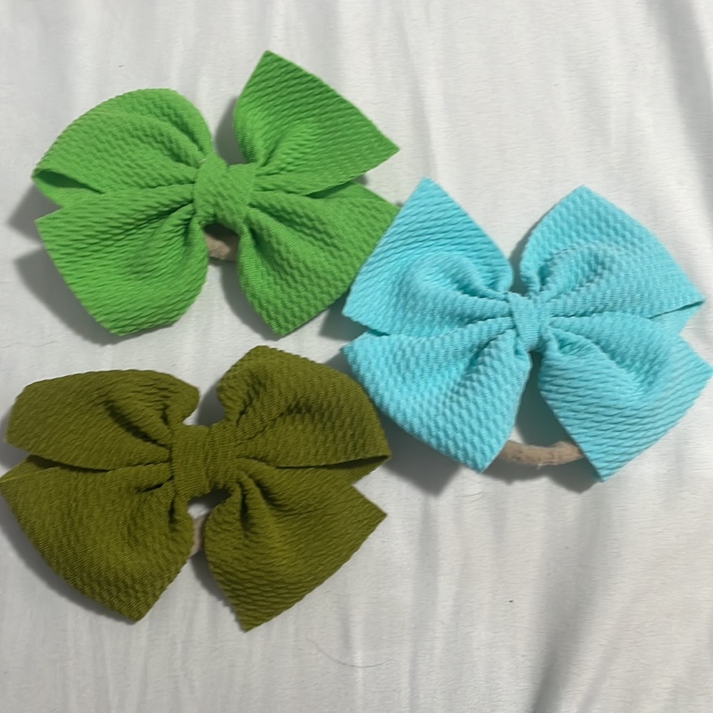 Bows - Picture 9 of 11